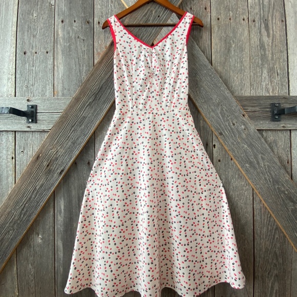 Vintage MCM Sundress - Picture 2 of 9